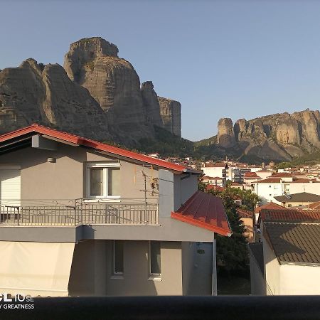 Meteora View Attic Apartment Калампака Екстериор снимка