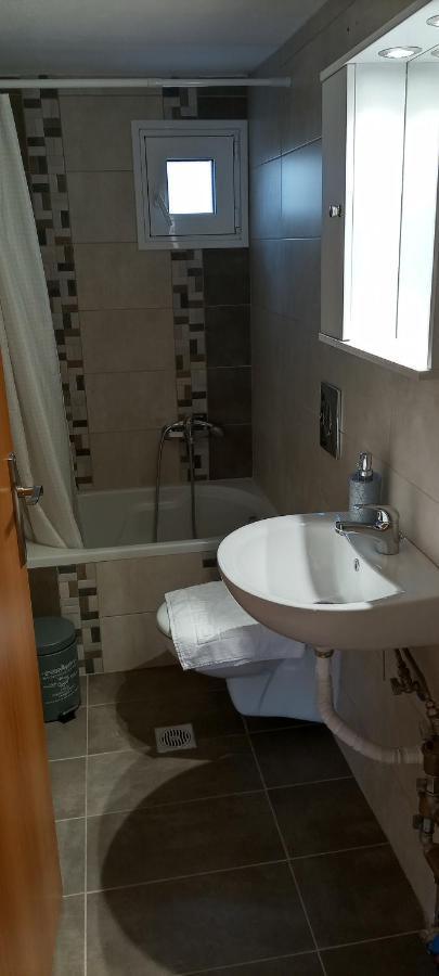 Meteora View Attic Apartment Калампака Екстериор снимка